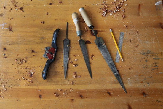 Dean Gordon Guitars luthier workshop tools.